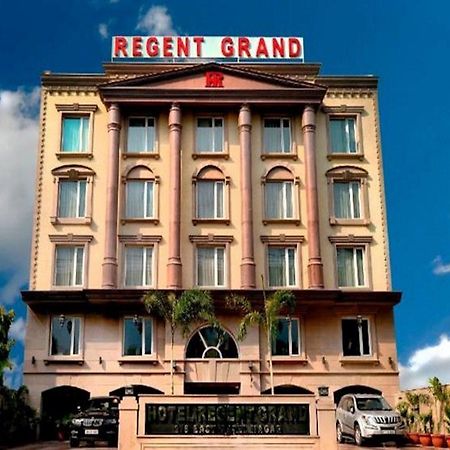 Hotel Regent Grand Neu-Delhi Exterior foto